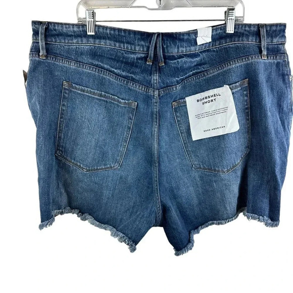 Good American I Bombshell Shorts Ss 20 NWT - Picture 9 of 16
